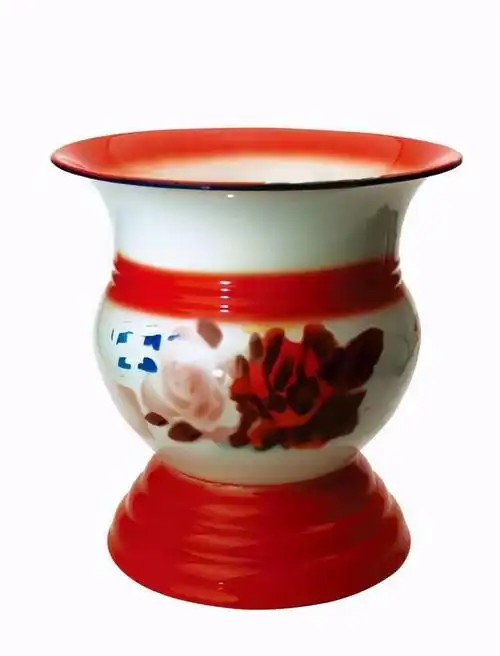 中国痰盂在国外遭疯抢!400元一个!网友:这?_商家