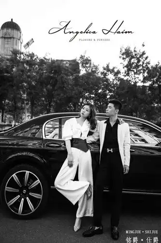 两两爱拍照的婚纱摄影作品《有一点酷》