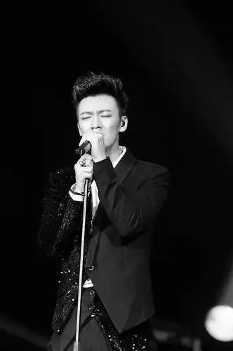 《中国最强音》陷"内定"说 信乐团新主唱疑将夺冠