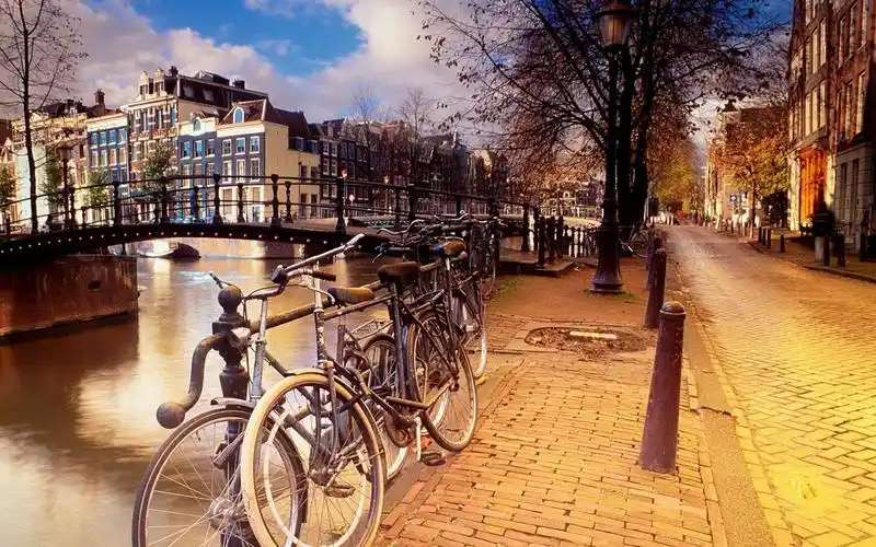 自行车怀旧复古风摄影高清壁纸