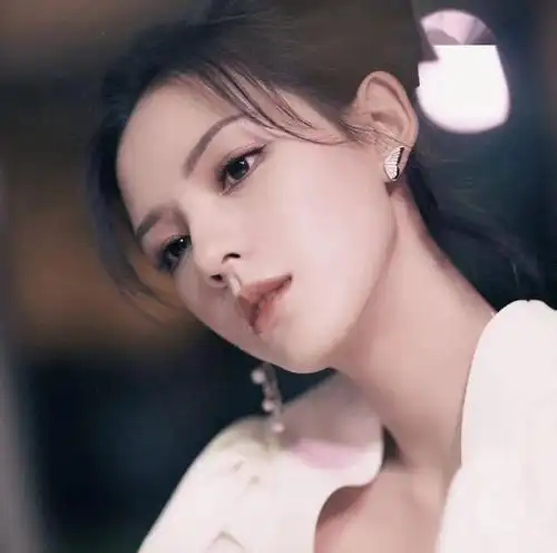 微信头像张予曦华晨宇