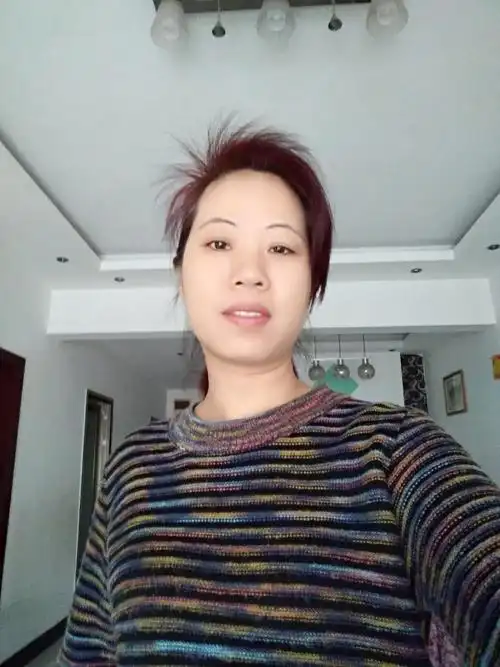 39岁离异女征婚照片(id:101678300)_贵州贵阳征婚交友_珍爱网