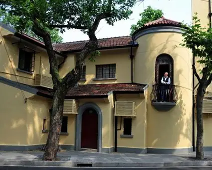 武康路135号(上海老房子)