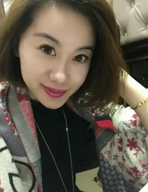 40岁离异女征婚照片(id:91495989)_北京征婚交友_珍爱网