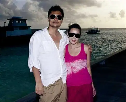 刘若英老公儿子照片曝光 刘若英为什么选择钟小江身家上亿是几婚