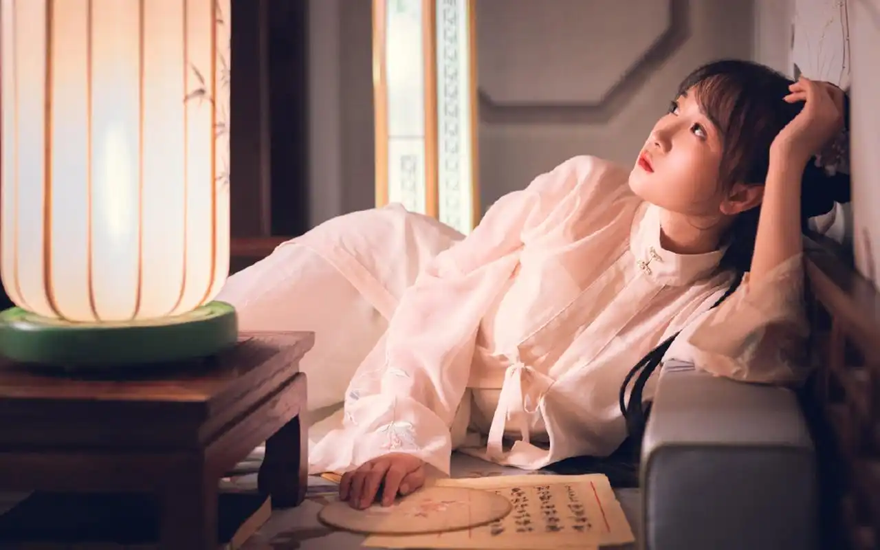 古风美女迷人写真图片桌面壁纸