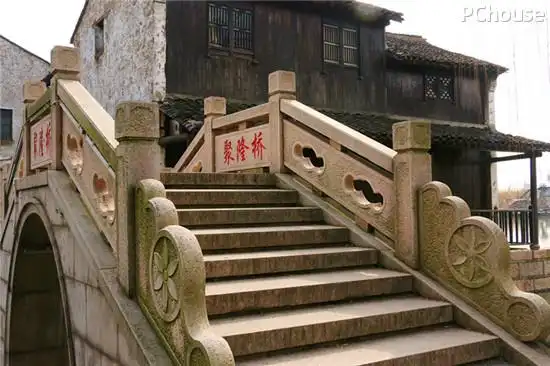 城市生活家常熟站暮溪芦荡丛中的横泾老街