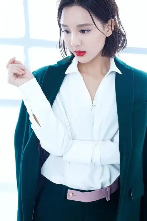 华娇个人资料:华娇,出生于浙江杭州,中国内地女演员.