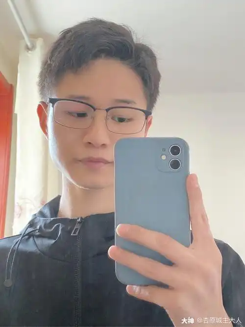 这个男人已经25了!