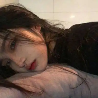 高清适合女生用的失恋头像图片_女生头像_美头网