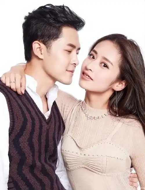 回顾颖儿:与付辛博甜蜜相爱,婚后aa制备受争议,今爱情事业双丰收