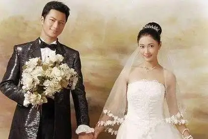 林江国长得帅演技好戏红人不红如今46岁有妻有女超幸福