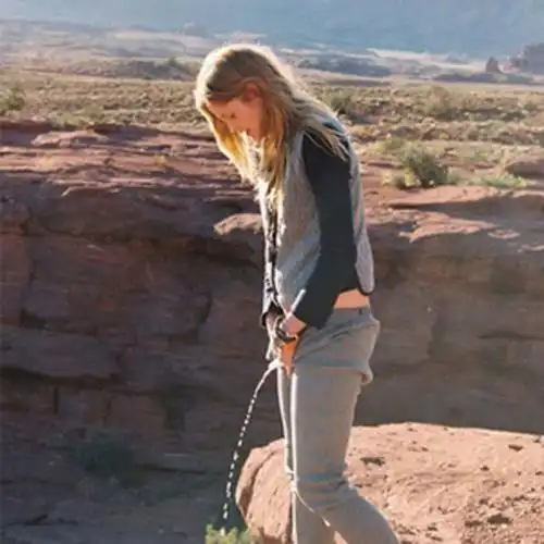 创意堵车女性如厕器户外撒尿托go girl女司机站着尿尿应急小便器