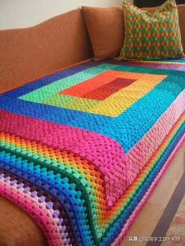 「针织作品」58款顶级钩针设计师多色调方格床单设计
