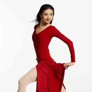 从丑小鸭到天才少女芭蕾舞演员谭元元背后的故事