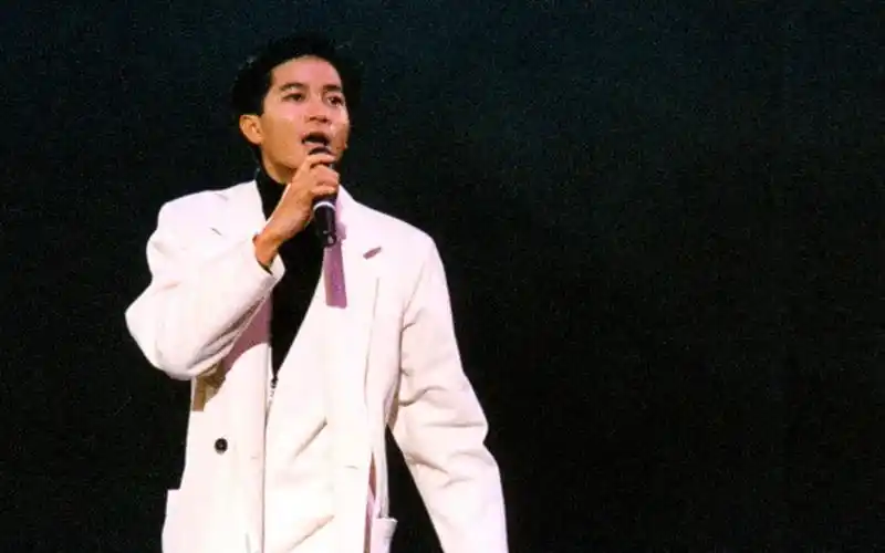 【美国】hifi音箱//静电喇叭(马田卢根)全亚洲限量款聆听,陈百强