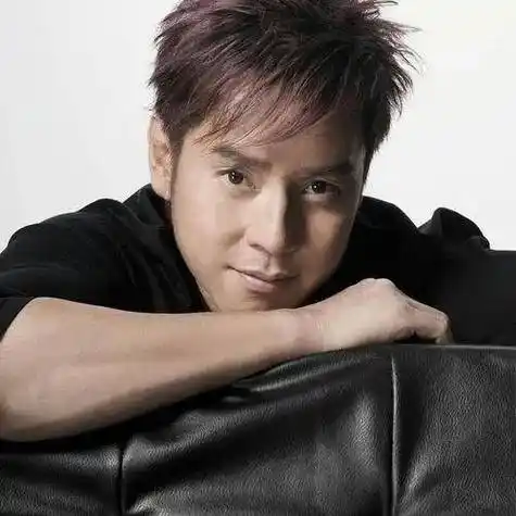 这一次,73岁"渣男始祖"谭咏麟,终于为自己的"风流"付出代价