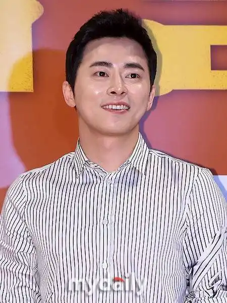 搜狐韩娱讯 韩国艺人曹政奭近日确定了出演电影《飞行员》.