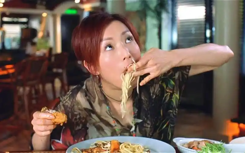 郑秀文:华语影坛巨星的无尽魅力,绝代风华的传奇女神