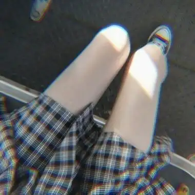 部位头像女生腿部可爱性感又可爱的女生部位腿头像短裙图片