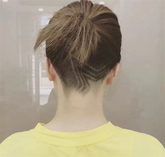 个性女生雕刻发型 后脑勺雕刻够时尚_非主流发型 - 美发站