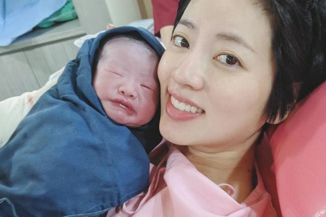 3月6日,娱乐圈再度传来好消息,台湾著名节目主持人阿诺(原名:涂珊