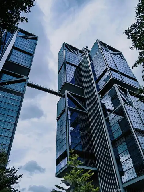 大疆的天空之城,好壮观啊,深圳地标之一,在这儿上班不知道啥感觉,好爽