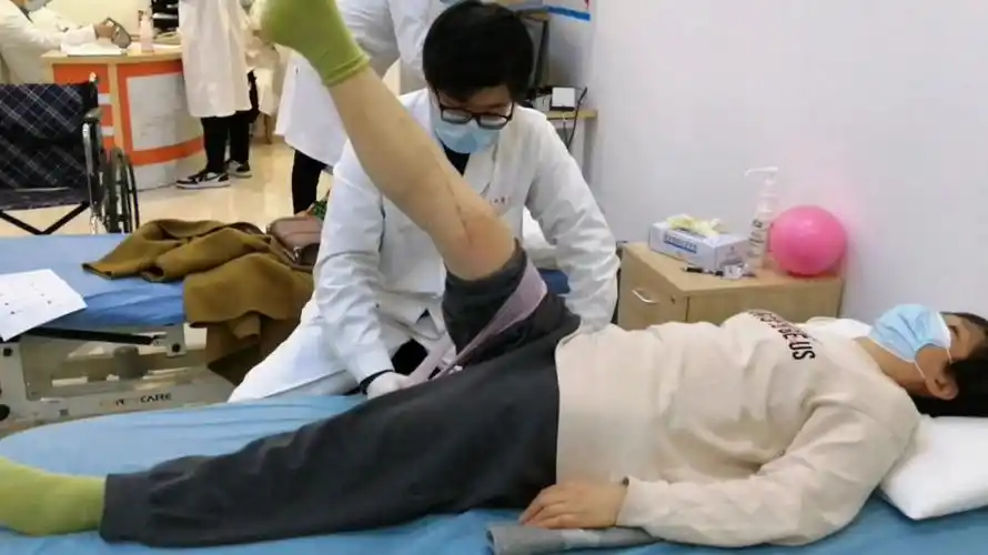 胫骨平台骨折康复日记-第195天