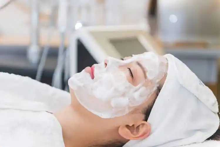 极简护肤如何进行?轻美容行业新秀[洗脸熊],还你干净脸!