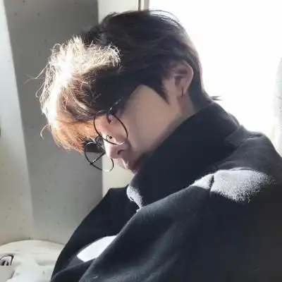 宋知意/个性高冷成熟真人男头 慢慢品 我的极端和浪漫_男生头像_我要