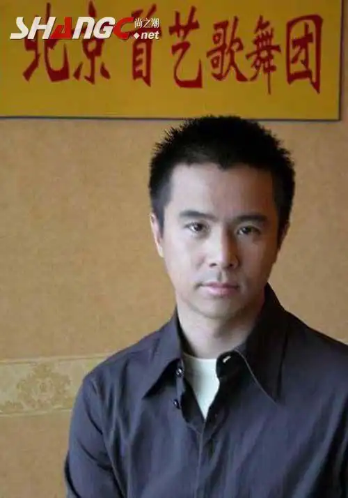 歌手红豆近况出狱了吗自曝无颜为观众唱歌