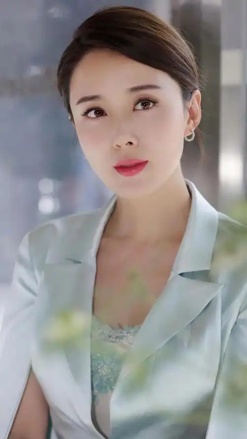 颜丹晨壁纸,我最喜欢她饰演的嫦娥