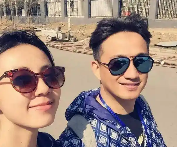 焦恩俊头婚被妻子戴帽子,二婚6年无爱无爱,第二个贾乃亮?