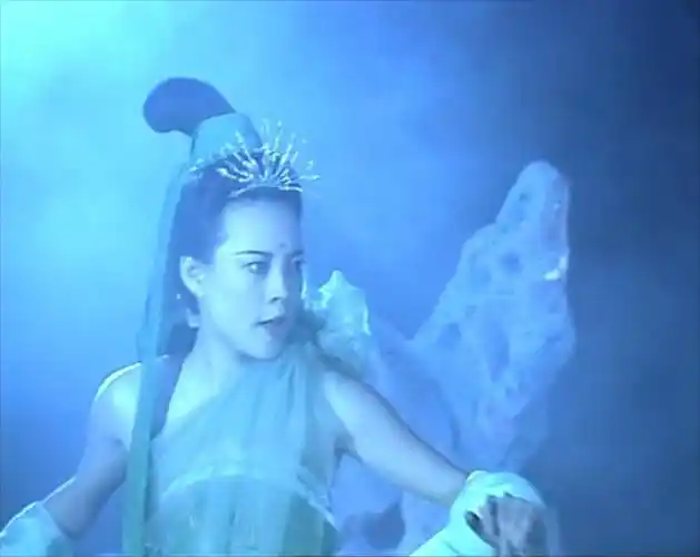 四仙被收伏,龟灵圣母挺身而出,为通天教主分忧,惧留孙迎战.