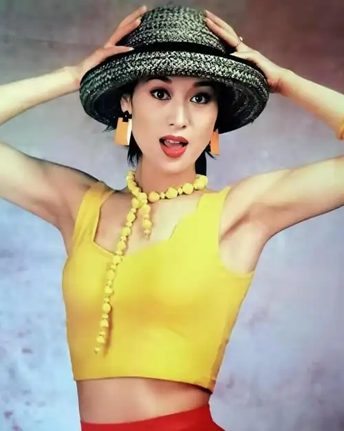 女演员郑爽:姐姐和父亲相继去世,母亲脑梗,爱情被孝心战胜|李雪健