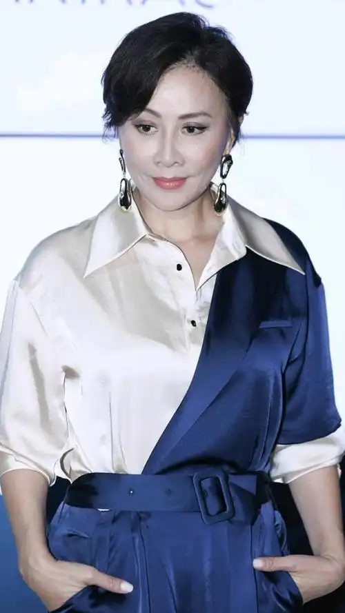 明星图集――刘嘉玲