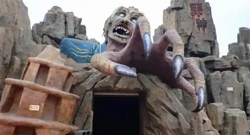 日本最恐怖的鬼屋,一不小心就迷路,游客都从入口跑出