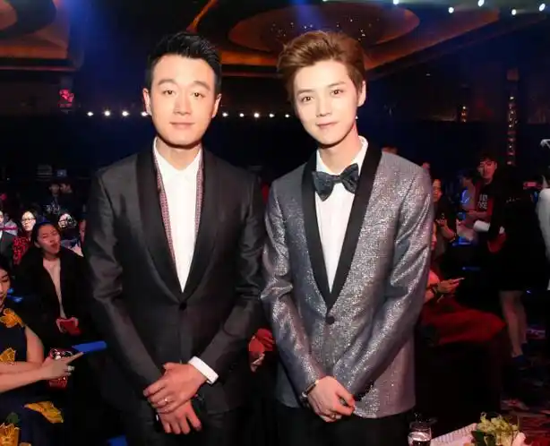 合照了半个娱乐圈!(4)_日韩星闻_明星-超级明星