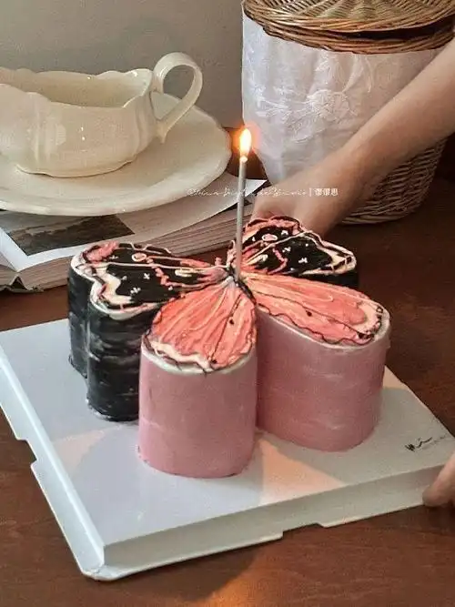 今年的生日蛋糕有模版啦__财经头条