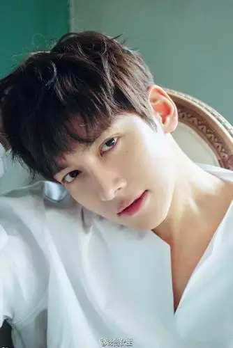 池昌旭:清澈无害大眼睛