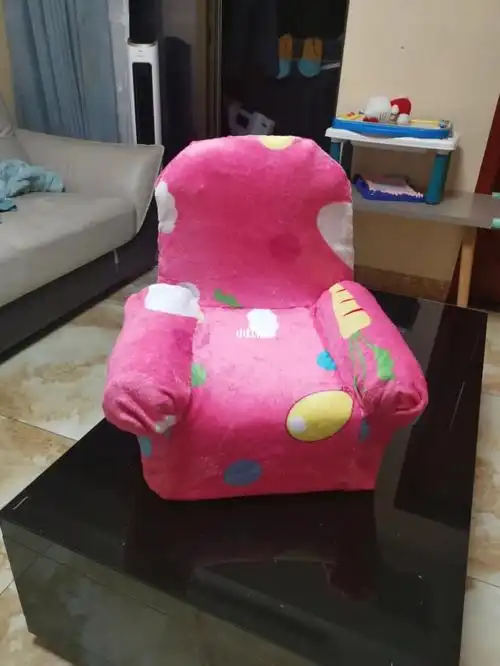 不花钱跟着小红书学用奶粉罐做的沙发