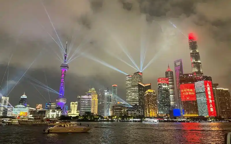 hdr4k2021年7月1日建党一百周年上海灯光秀