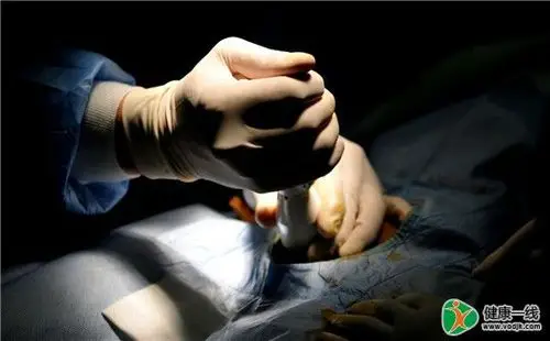 给患者身体带来很大危害的,还会出现不育的情健康热点 疾病 包皮包茎