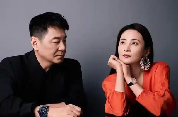 18年后再看陈建斌现任妻子蒋勤勤才明白她与吴越谁更清醒