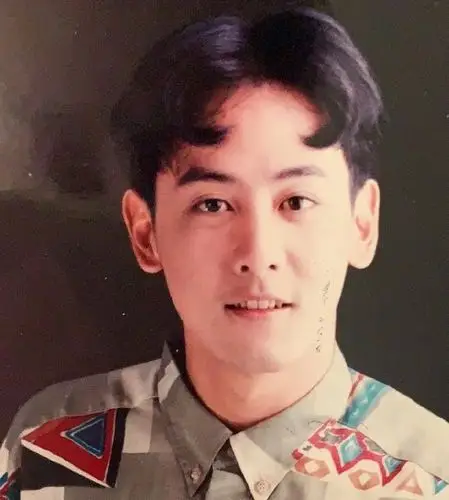 邱心志90年中期从台湾转往内地发展,凭借《卧虎藏龙》《梧桐雨》