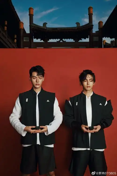 山河令#特别喜欢芭莎拍摄的这一组照片,亦古亦今,江湖气息满满.