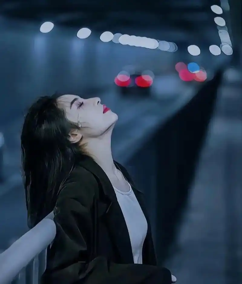 日子越过越穷.年纪也越来越老,我的人生路,充满了迷茫,无助的 - 抖音