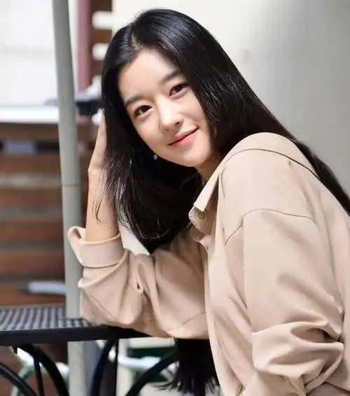 韩国演员,平面模特徐睿知高清图片欣赏