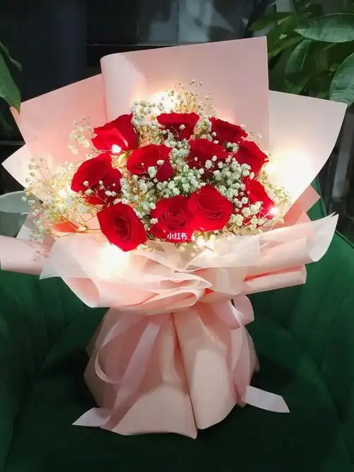 67圣诞节礼物  #全国同城鲜花速递  #于都花店 #花束包装教程