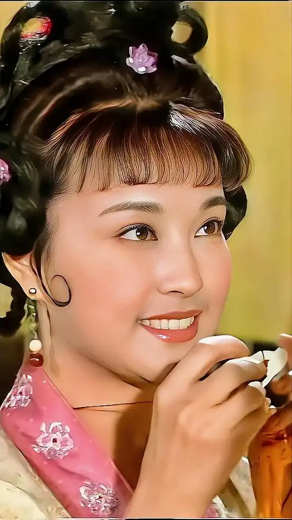 颜值 #4k超清 #醒图 #古装 #刘晓庆 《武则天》年轻 - 抖音